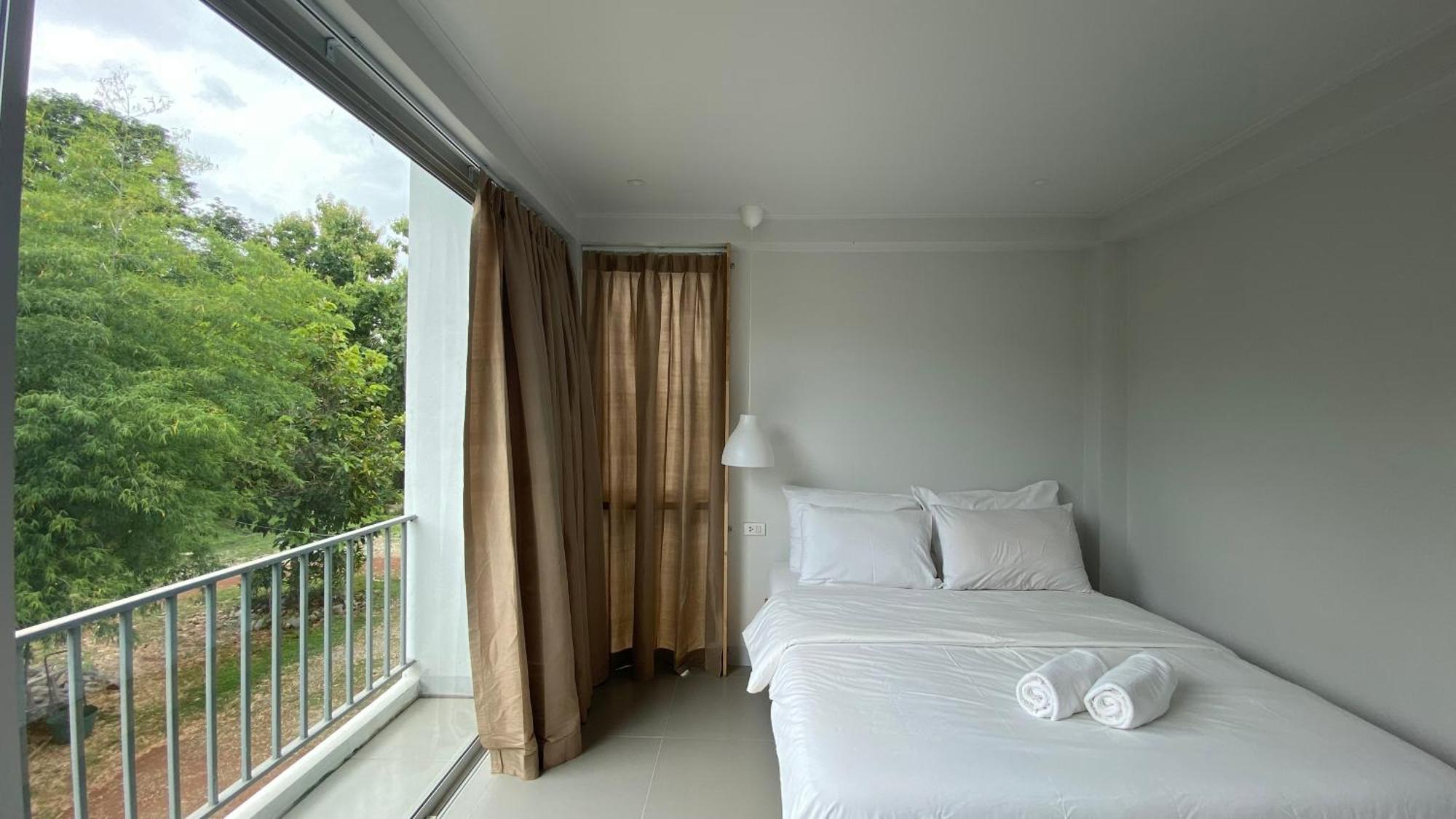 Baan Thammada Bed & Breakfast Nan Exterior photo